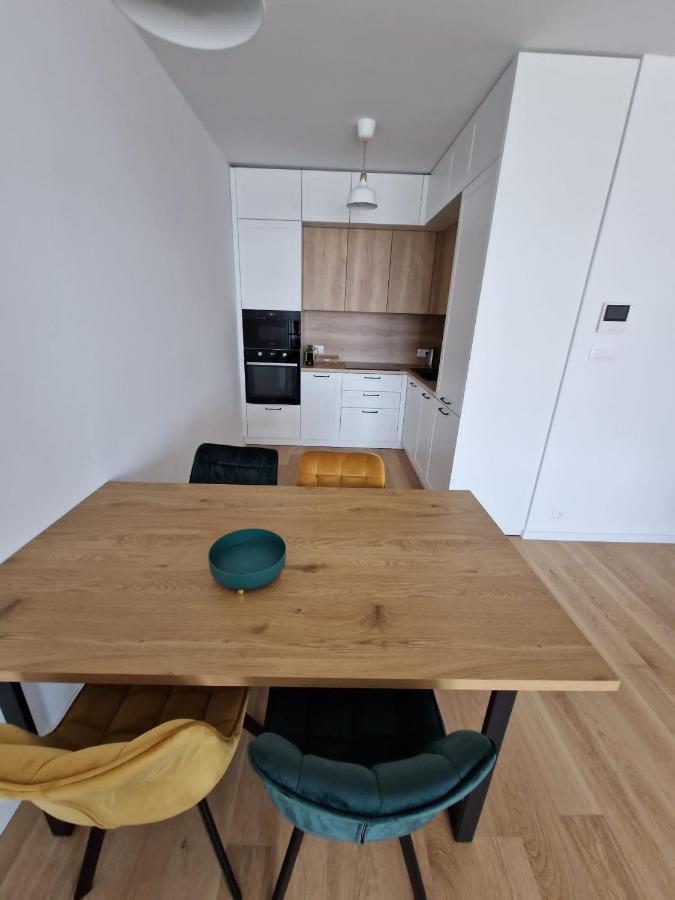 New Downtown Apartment Couple Minute From The Old Town Bratislava Luaran gambar