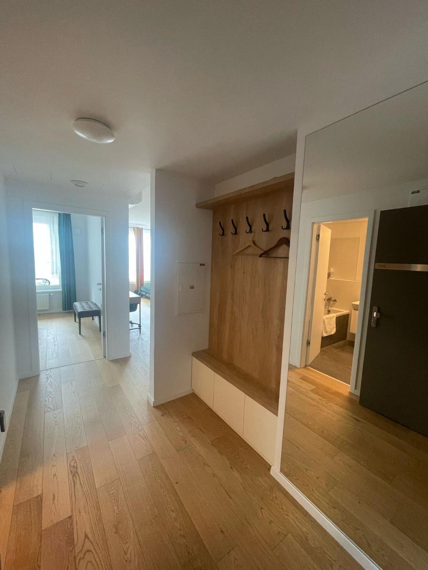 New Downtown Apartment Couple Minute From The Old Town Bratislava Luaran gambar